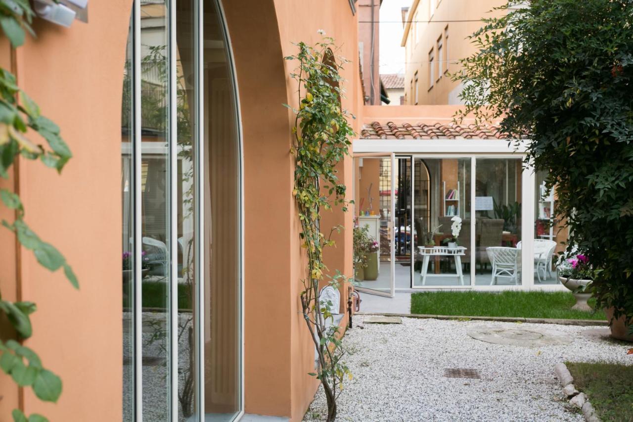 Relais Pacinotti Rooms Pisa Exterior photo